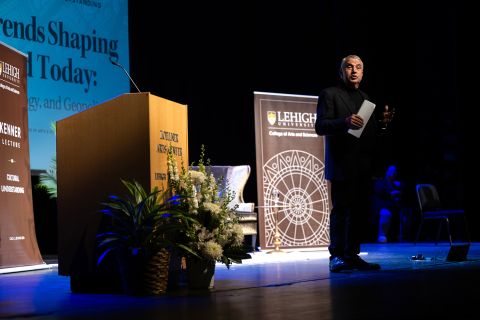 Thomas Friedman presents the Kennert Lecture
